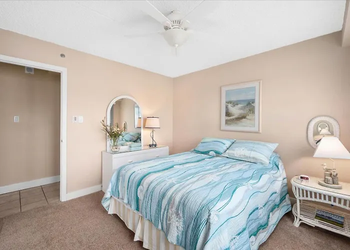 3 Bedroom, 2 Bath Ocean Front Unit In The Capri