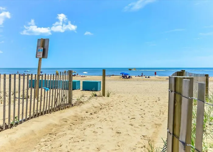 Holiday home 3 Bedroom, 2 Bath Ocean Front Unit In The Capri *