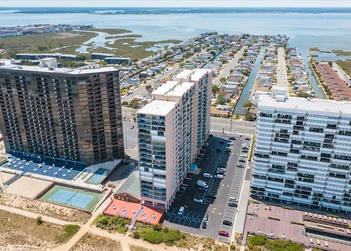 3 Bedroom, 2 Bath Ocean Front Unit In The Capri Ocean City